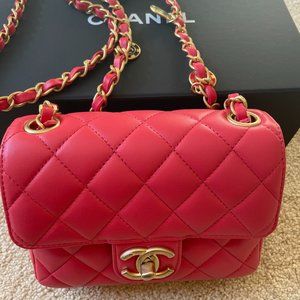 BNIB 23C Chanel Square Mini Flap Bag Red w/ receipt